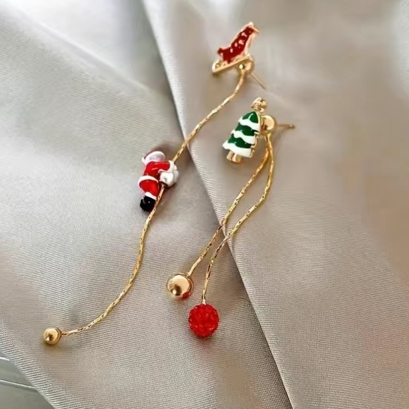 Santa and Christmas Dangle Earrings - Picture 4 of 6